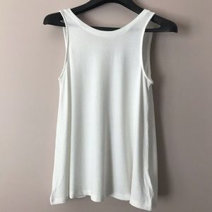 Gap Softspun V-back Tank Top